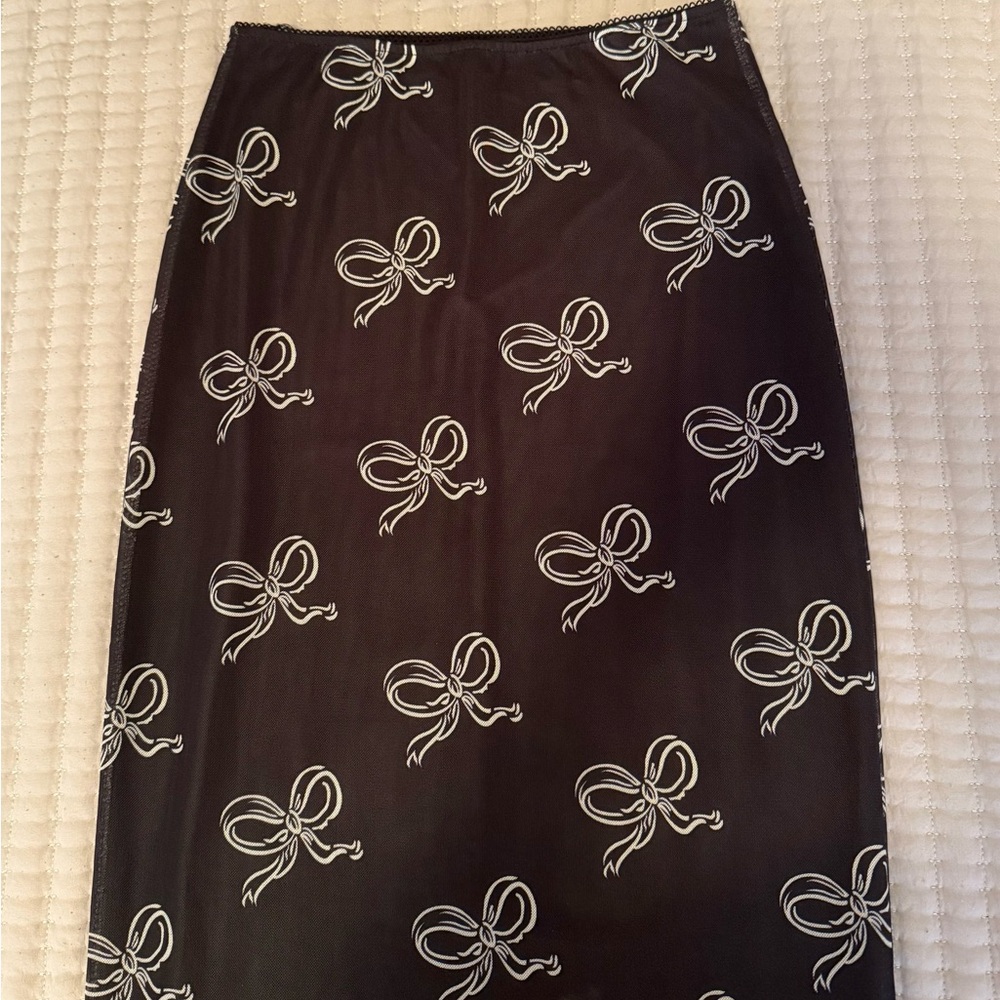 Cider Black Maxi Skirt with White Bow Pattern